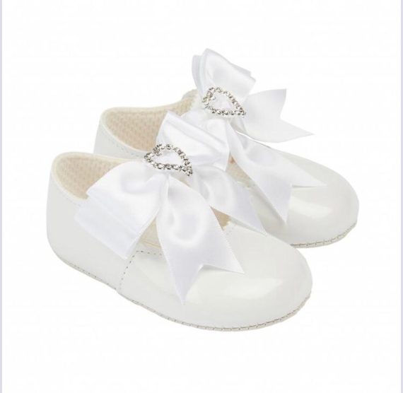 White soft sole baby shoes