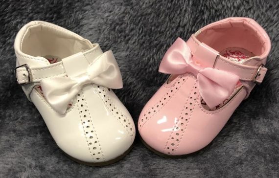 GIRL'S SHOES WITH BOW